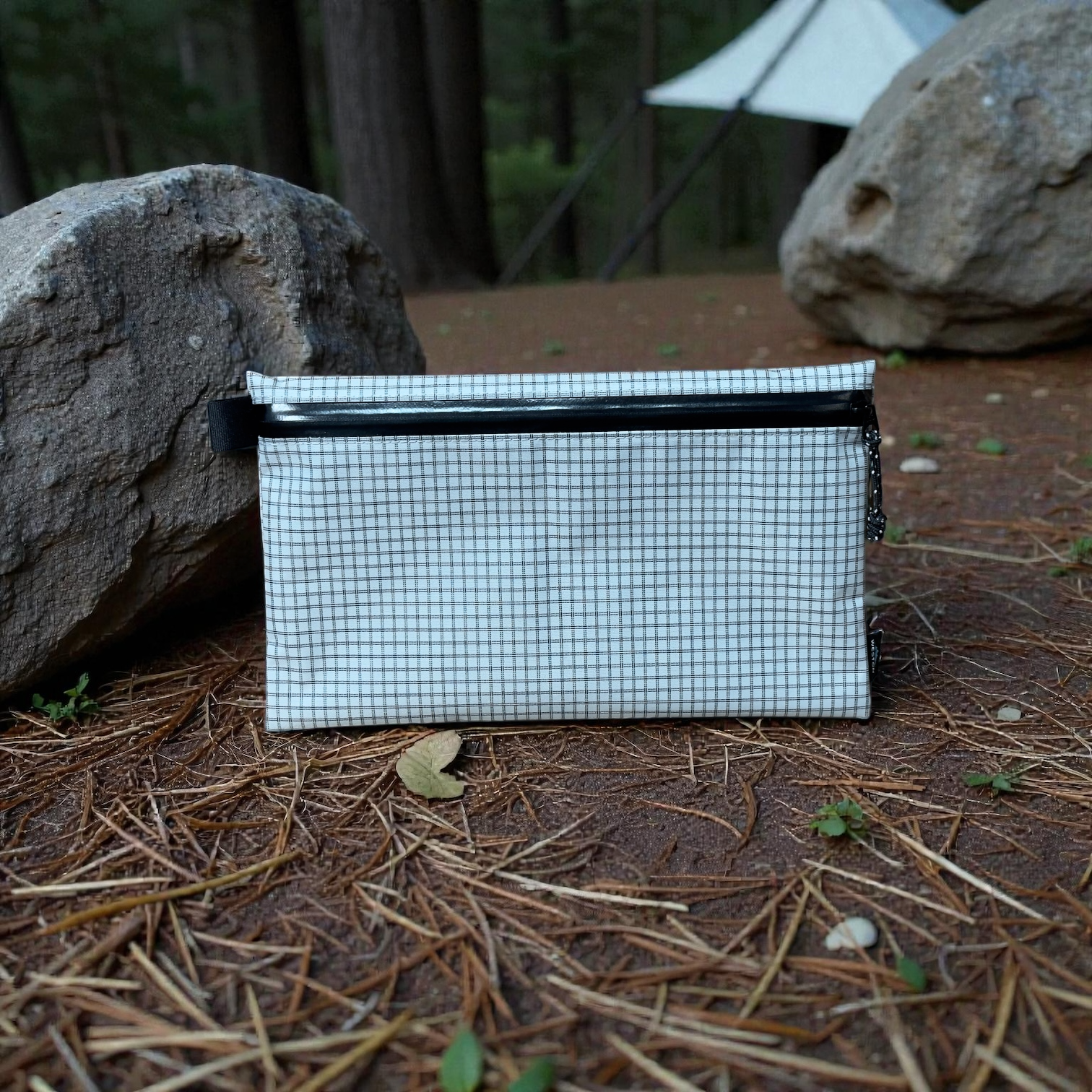 Ascent Series Weatherproof Stash Pouch – Ultralight Zip Organizer